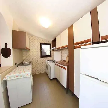 Apartment In 30350 *